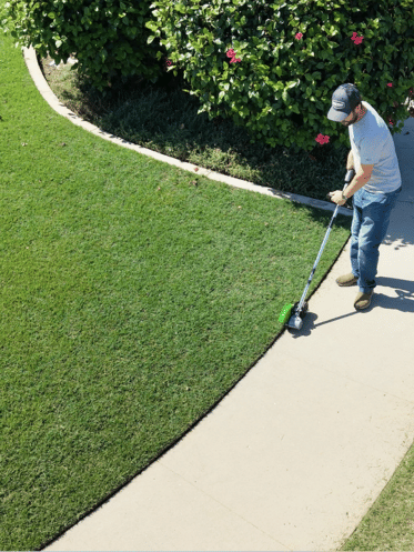 Turf Mech Lawns Vertical images - edging