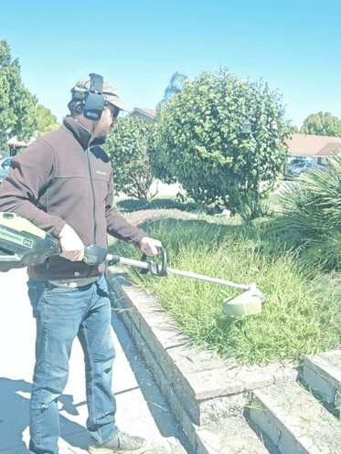 Turf Mech Lawns Vertical images - string trimmer